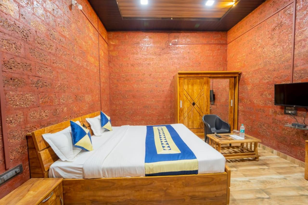 Stone Casa By Vgh 4Bhk Villa With Swimming Pool Mahābaleshwar Екстериор снимка